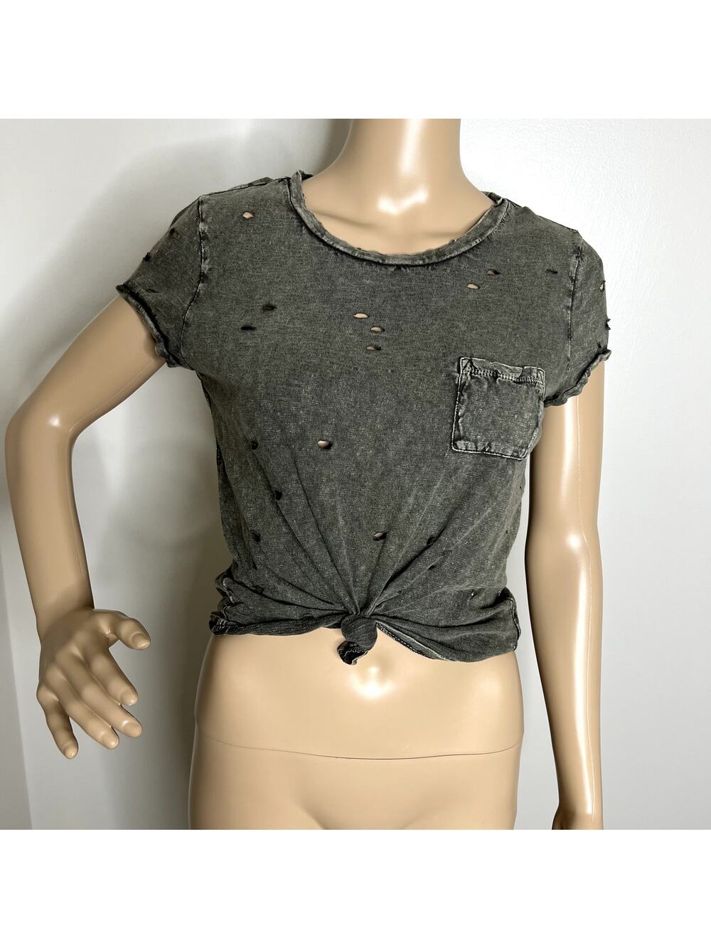 American Eagle Distressed Short Sleeve Top